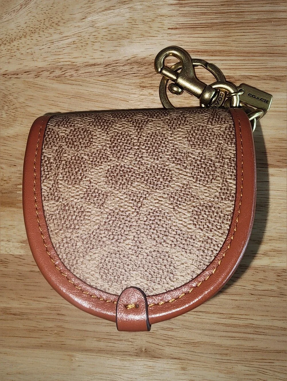 Coach Saddle Bag Brown Signature Tan Mini Turnlock Purse Charm NWOT - Picture 6 of 9